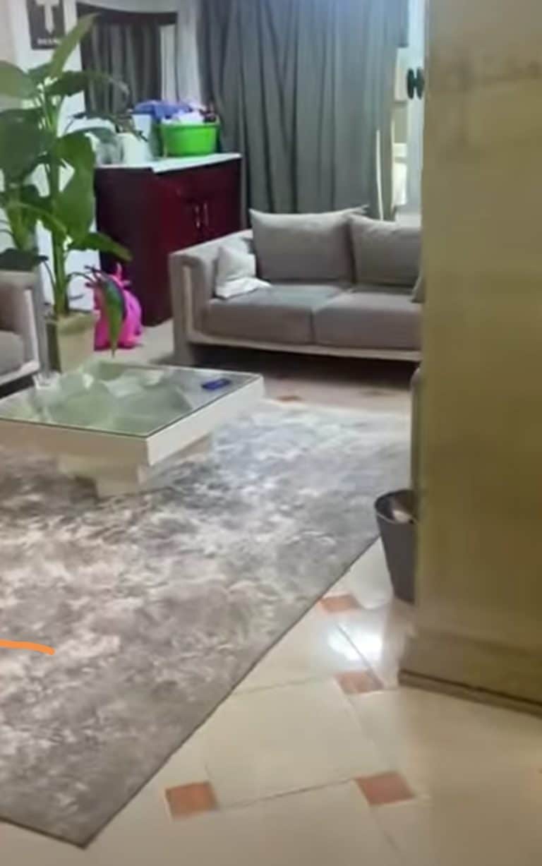 شقه للبيع في النزهه الجديده شارع محمد رفعت