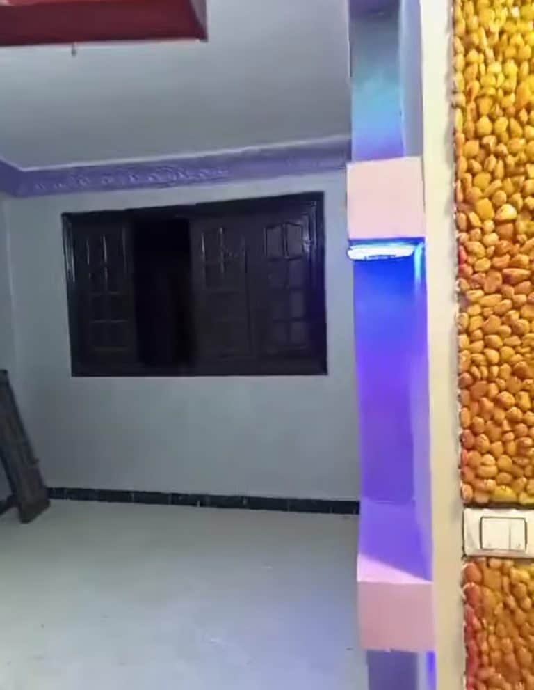 شقه ايجار قديم 59 سنه سادس بلاكونه عماره جديده