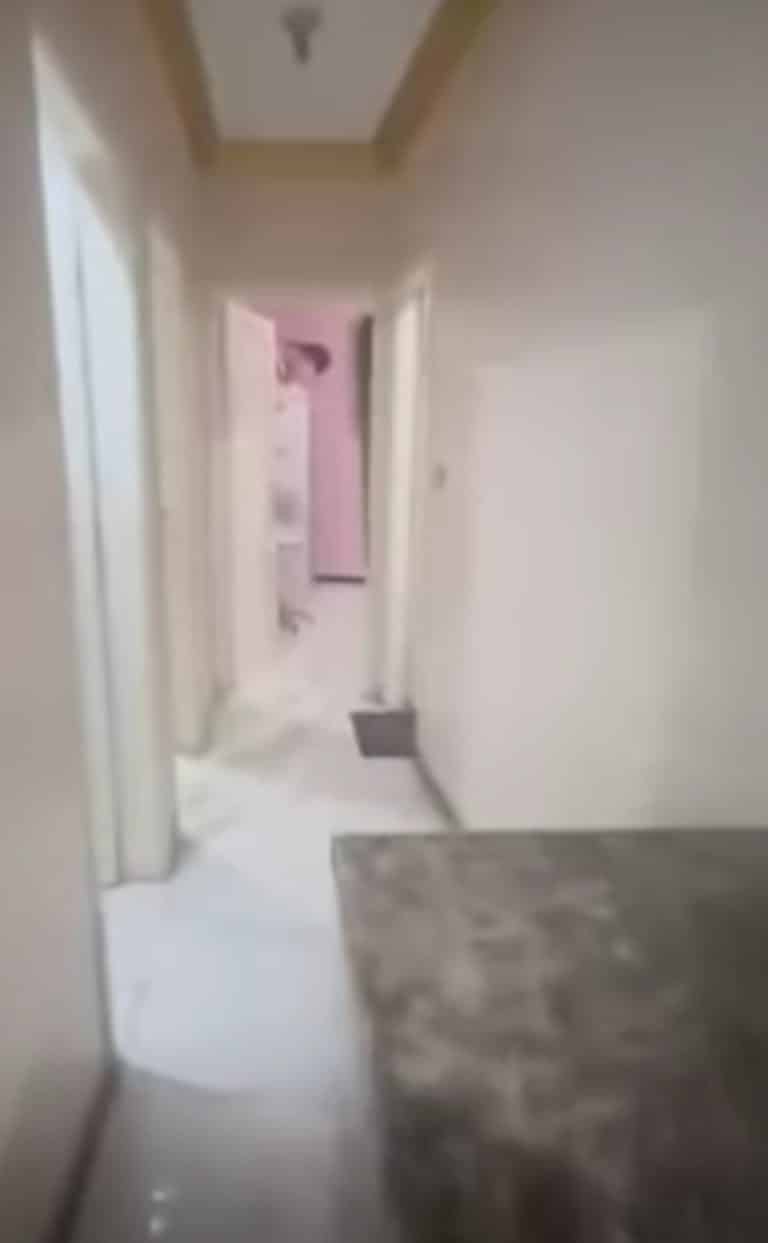 للبيع شقة عمومي الشعبيه فوق صيدلية عصام سالم