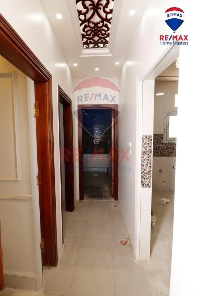 شقه للبيع