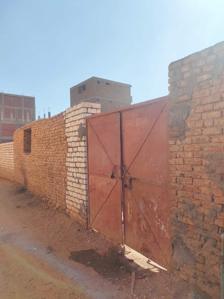 قطعة ارض للبيع ٢٠٠متر واجهة بحري ١٠متر شرق