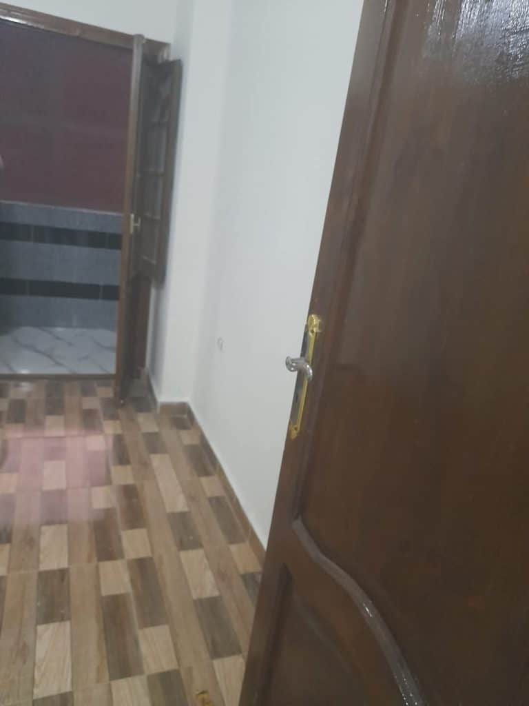 شقه للبيع ٣ غرف وصاله تانى بلكونه تشطيب لوكس