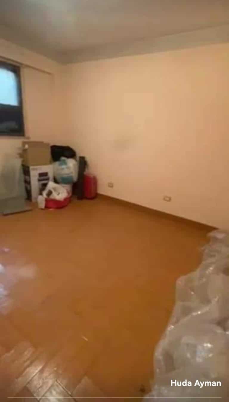 شقه بشارع عمر بن الخطاب خلف عمارات الماريوت مصر الجديدة