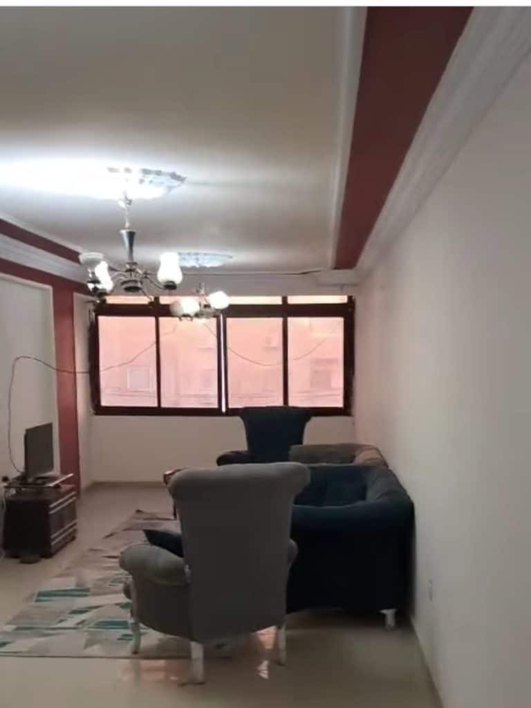 شقة سوبر لوكس ثلاث غرف وريسبشن كبير فرش جديد