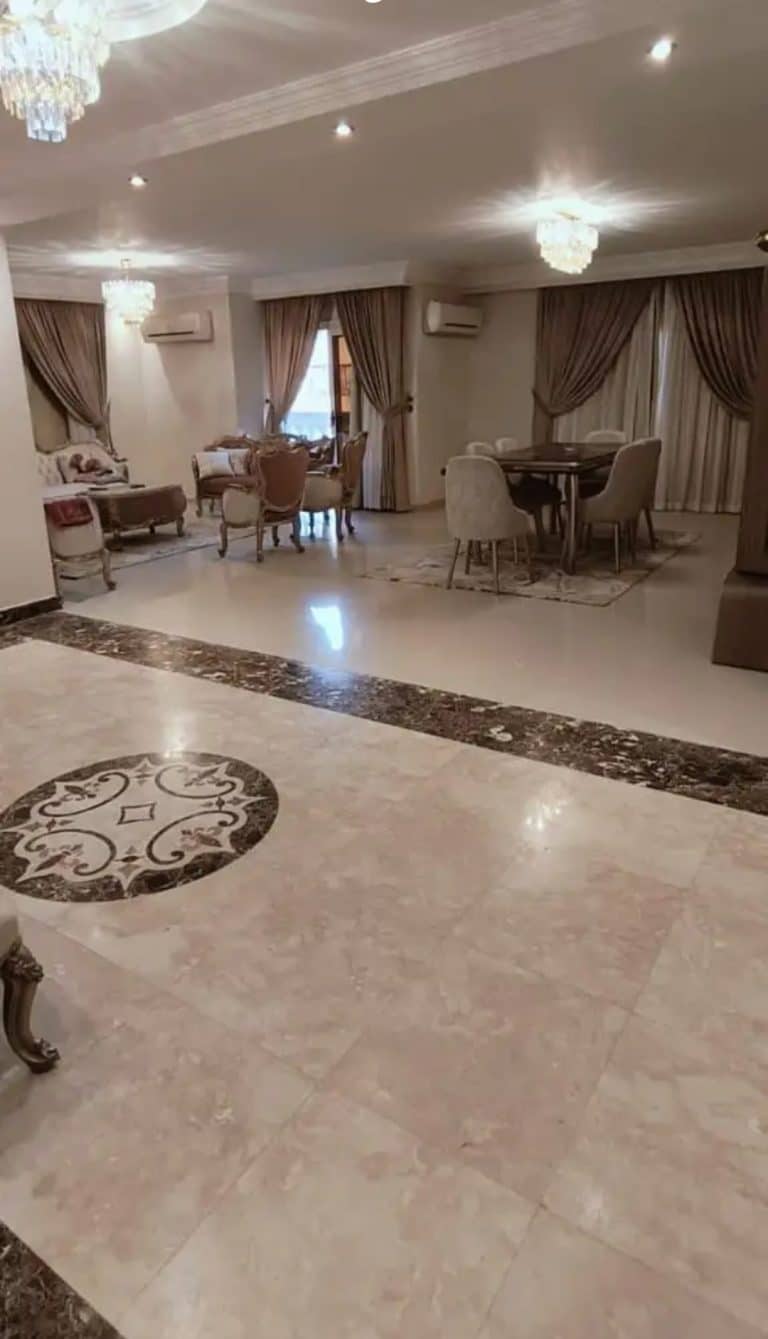للبيع شقة 203 متر بالعفش والأجهزة الكهربائية