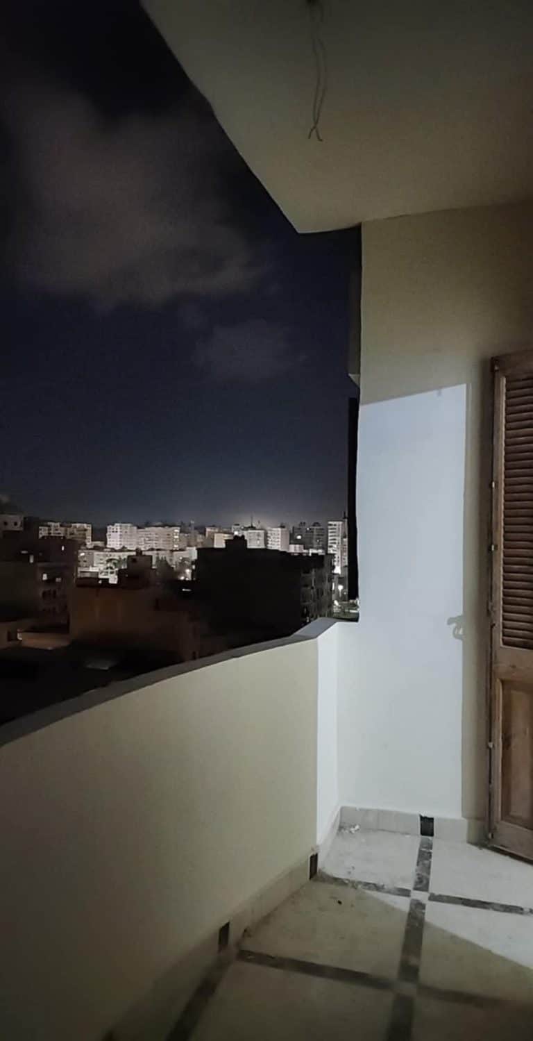 شقه للبيع مدينه المنصوره شارع المطافي الرئيسي