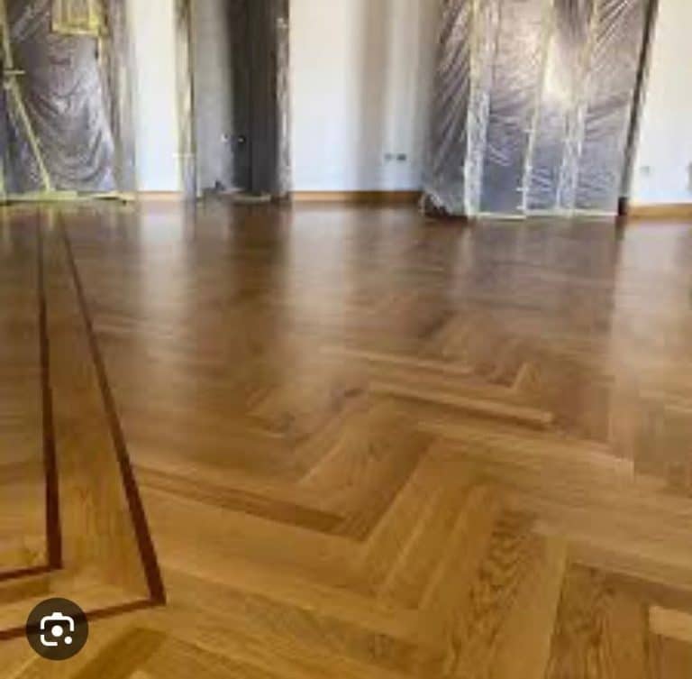 شقه للبيع دوبلكس ٢٢٠م