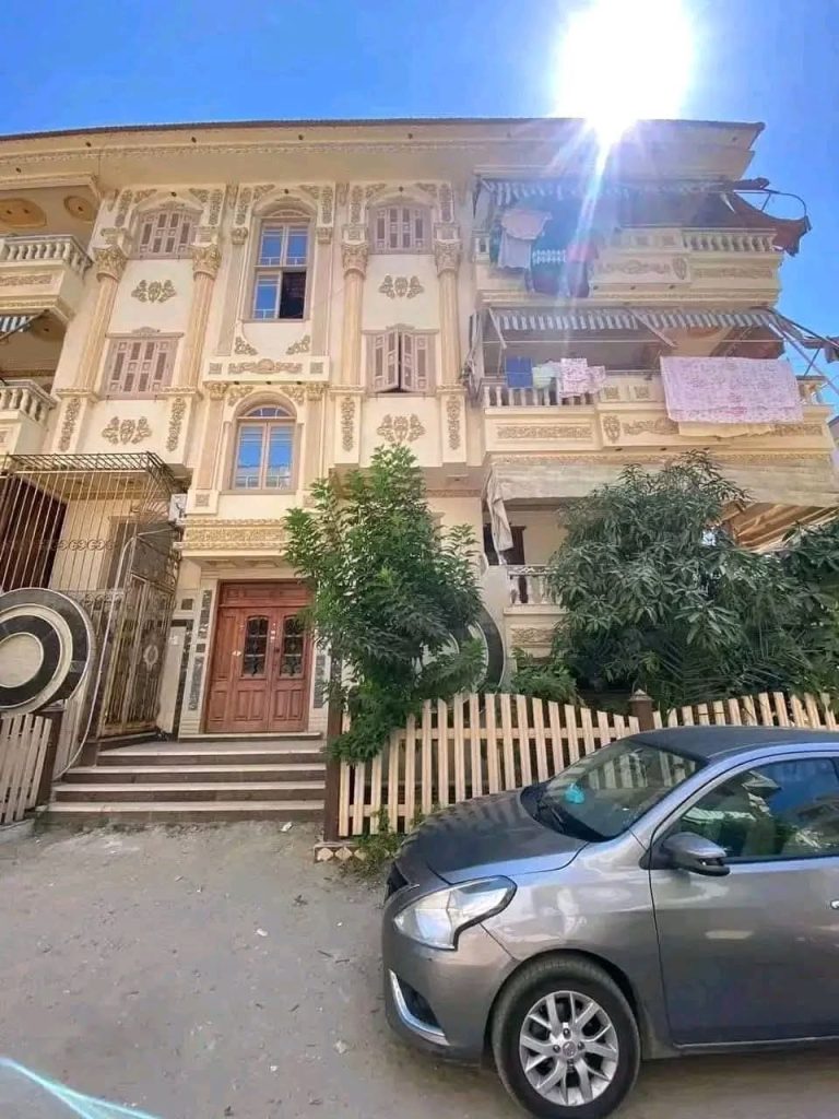 للبيع برأس البر شقه بحرى غربي دور ثاني