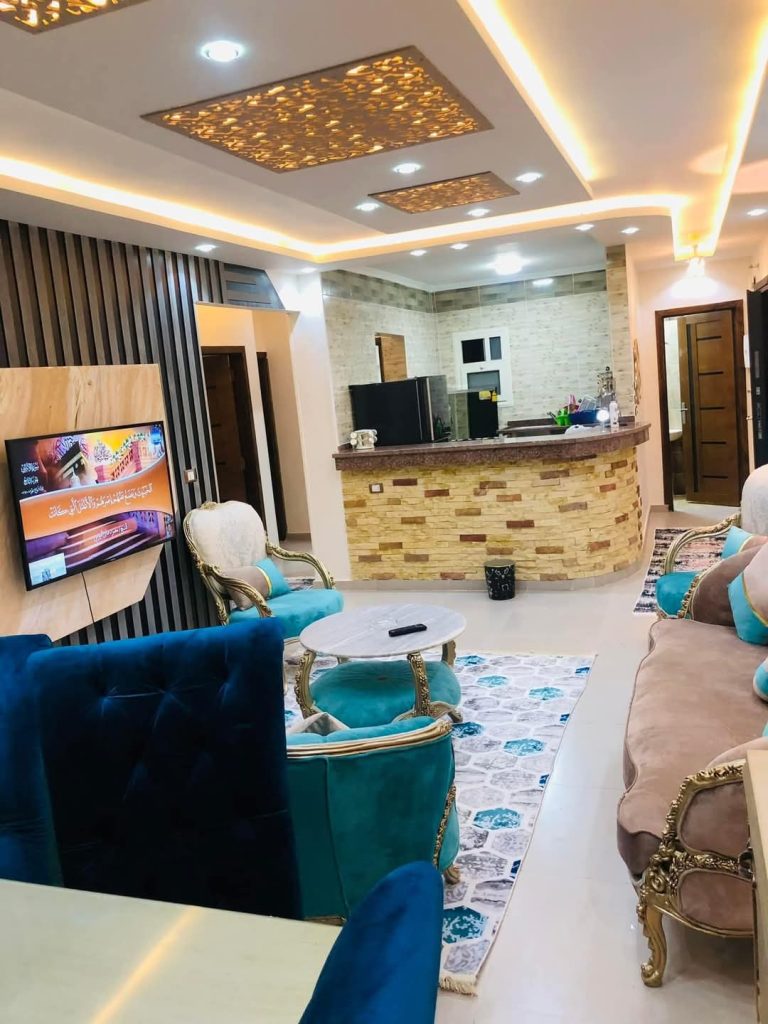متاح شقة ايجار مفروشة يومي وشهري