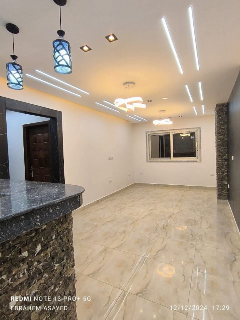 حـدائــق_الاهــرام 🏝️ ١٢٠م متــر خلفـي جانبـى 🏠