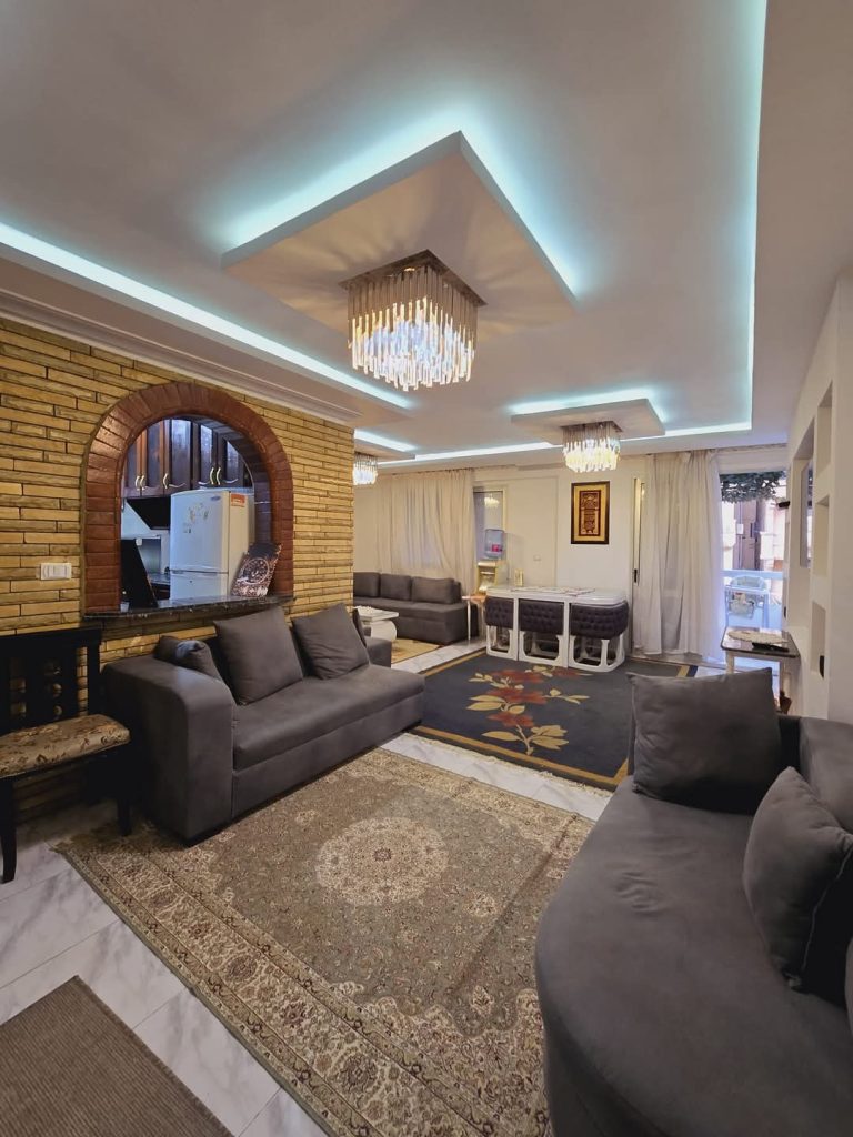 شقـة مميـزه في الاسكندريه شاطئ النخيل اكتوبر تشطيب