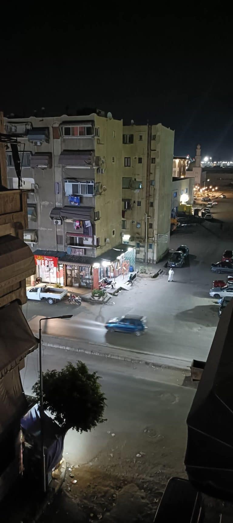 بسعر شقه فى الزهور ب900 فى تفاوض
