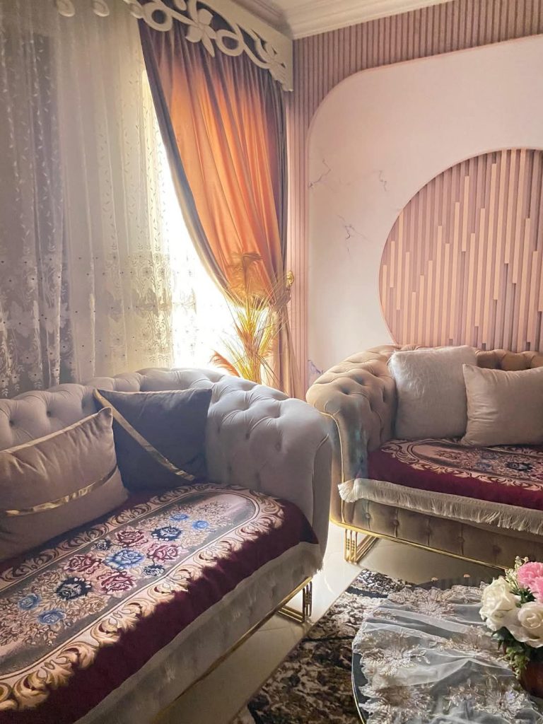 شقة مميزه للبيع مسلسل ب -سكن مصر العبور الجديدة