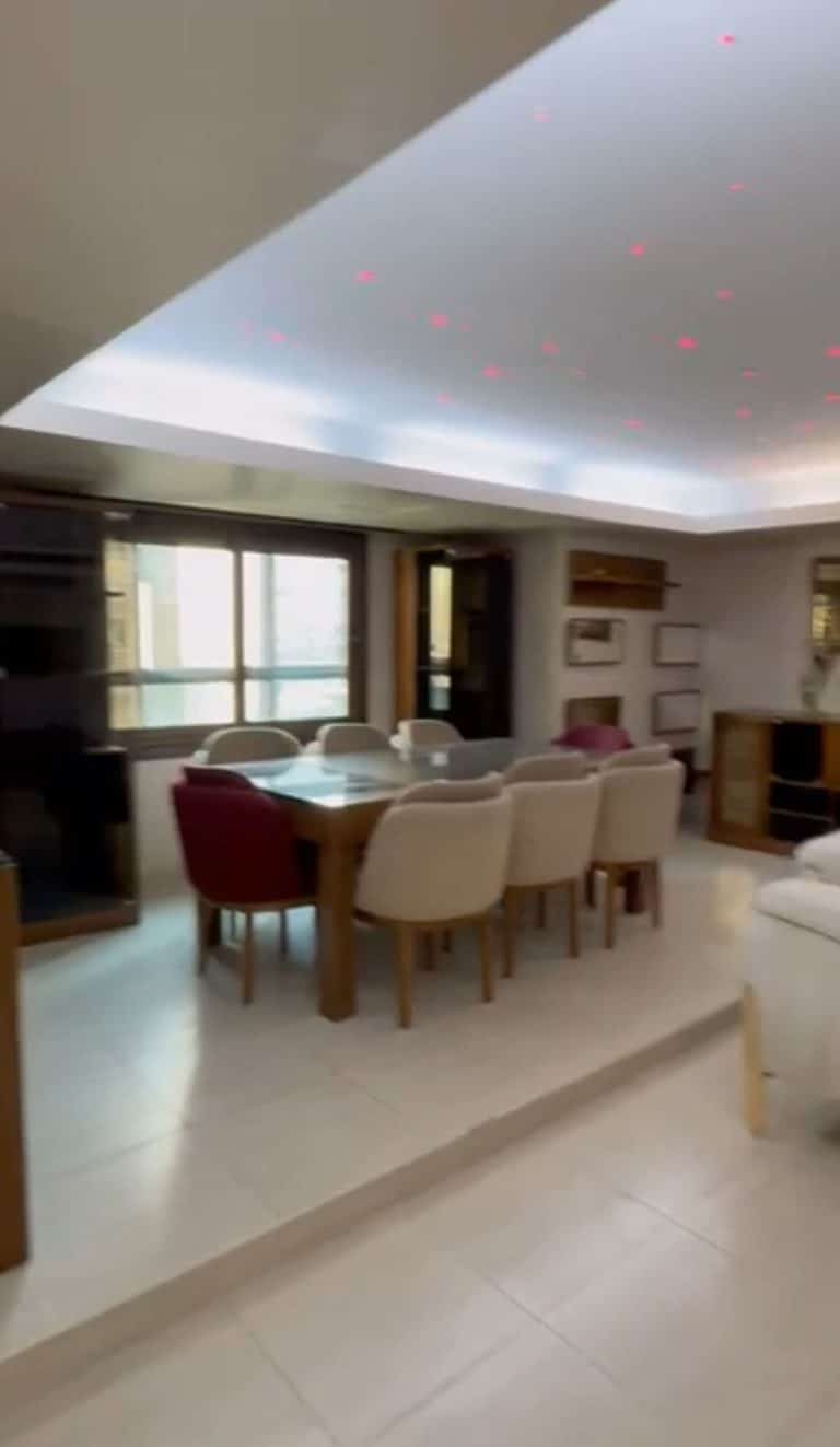 شقه للبيع 330م فيو ميدان. عماره فخمه