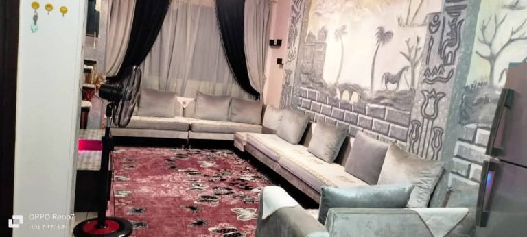 كود988شقة للبيع بطن الجبل صيدليه بيومي الشارع الجديد٩٧م