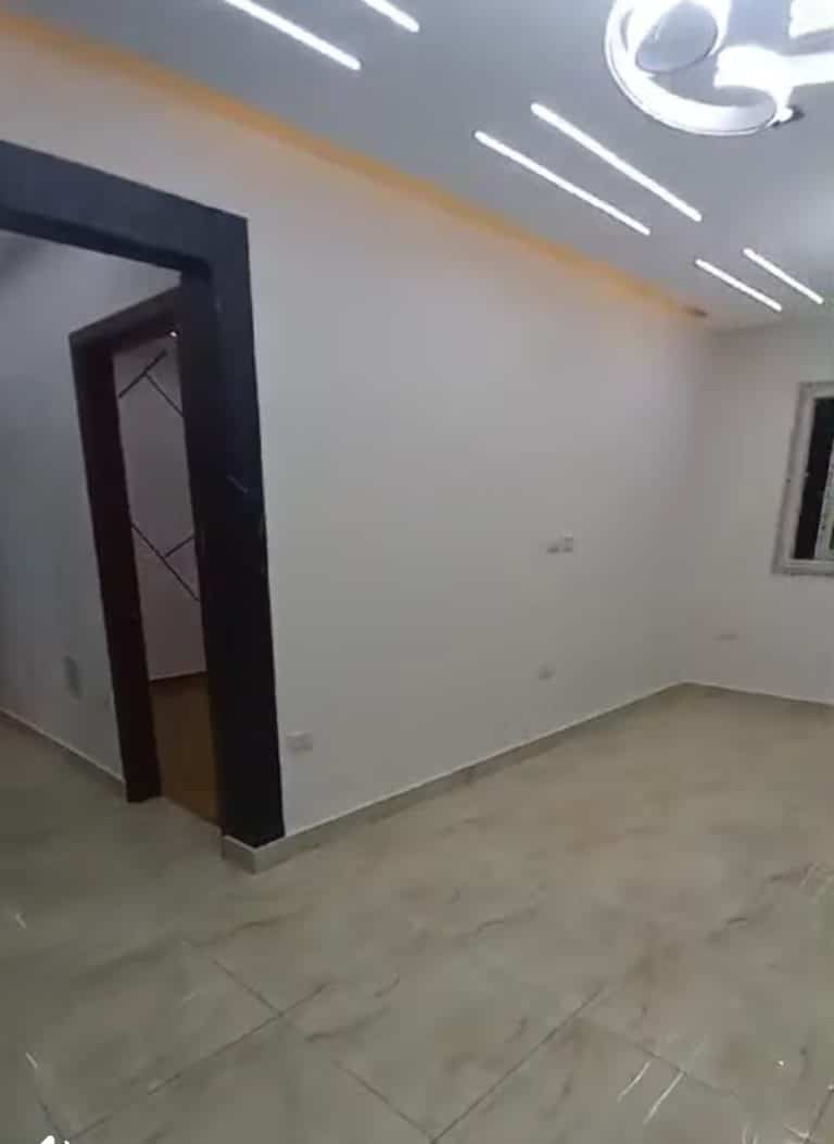 حدائق الاهرام للبيع شقةجانبيةمميزه جدااا مساحةوتشطيب وموقع ١٢٠ م