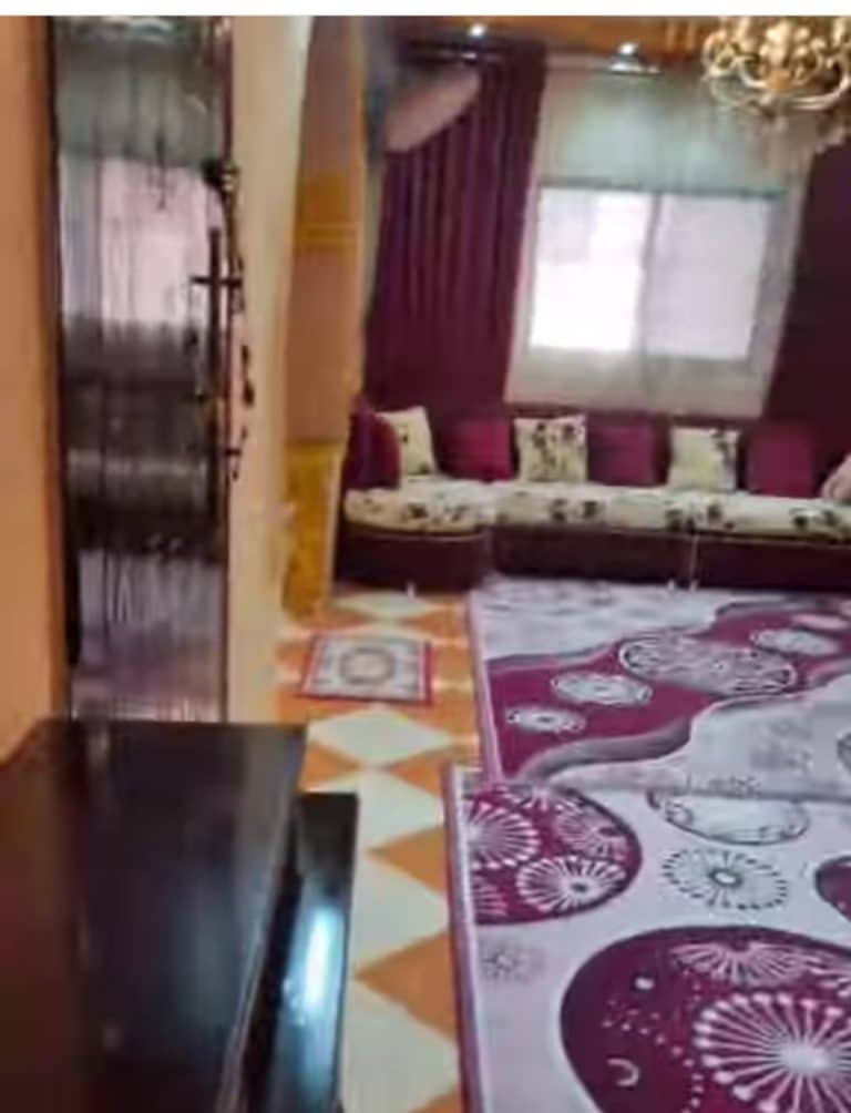 شقه للبيع جانبي الجمهوريه من اشيك شقق بيوت
