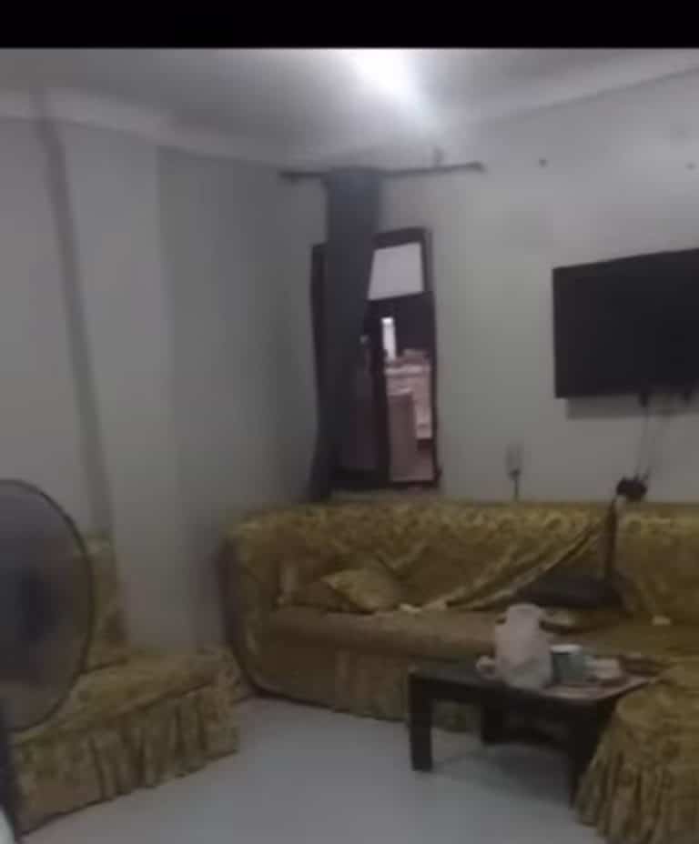 شقةللبيع 160م بطنطا فالبرج امام المحطه حصه ف الارض
