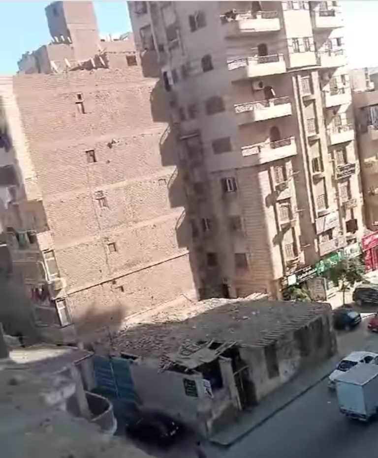 شقة١٢٠م دور رابع مرخص برج اسانسير نصف تشطيب