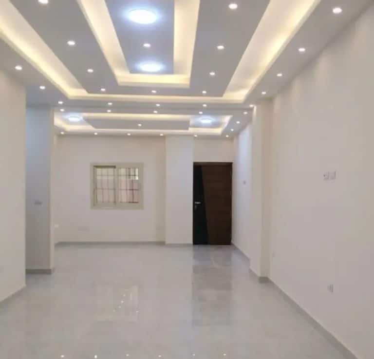 شقه للايجار ب مدينة نصر الحي التامن ٢ غرفه متوضبه