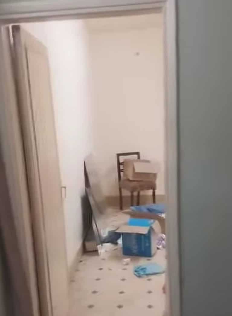 شقه ٣غرف وصاله الدور الأرضي طومان باي مطلوب مليون