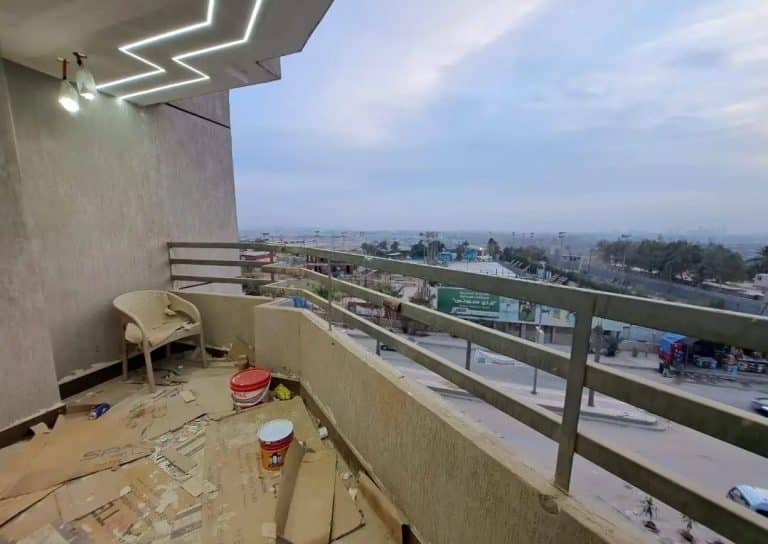 شقة للبيع فى الهضبه الوسطى فى عمارة ملك الرنجه