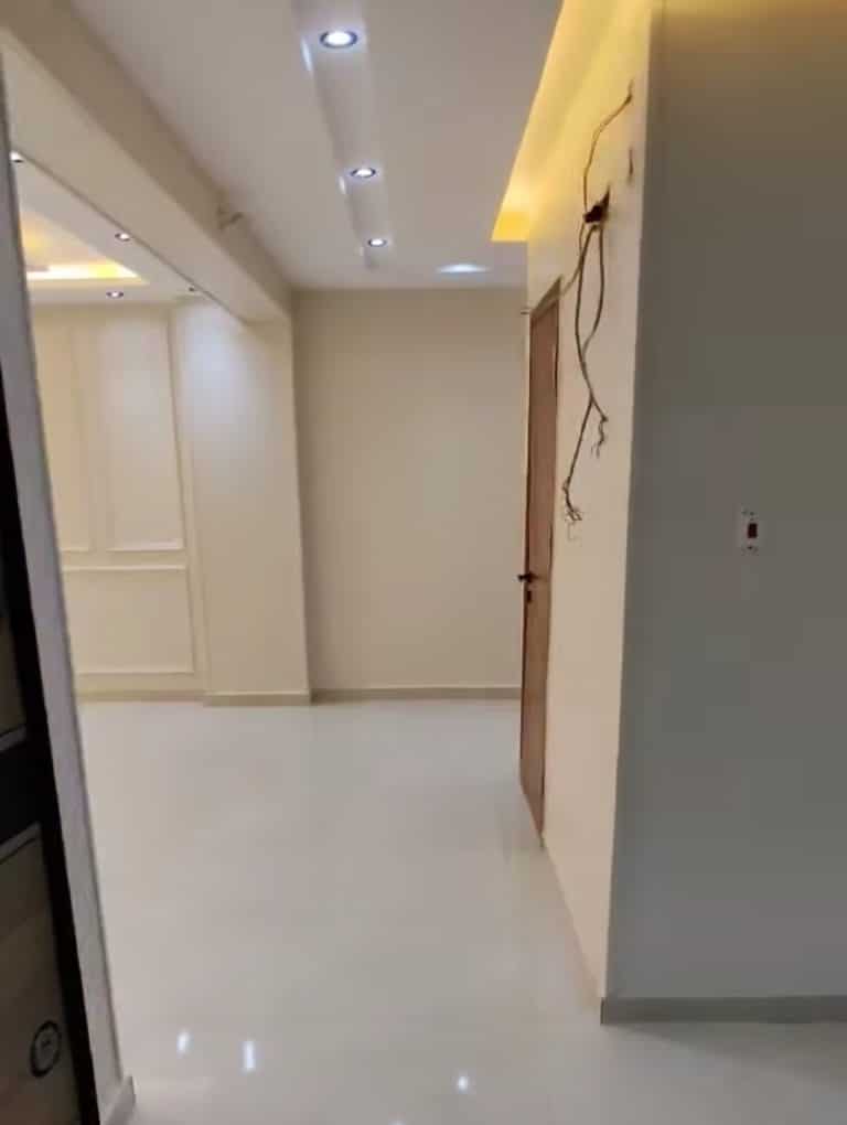 شقه للبيع فيها اكتر من ميزا 🏡🥰 مساحه ١٨٠ م