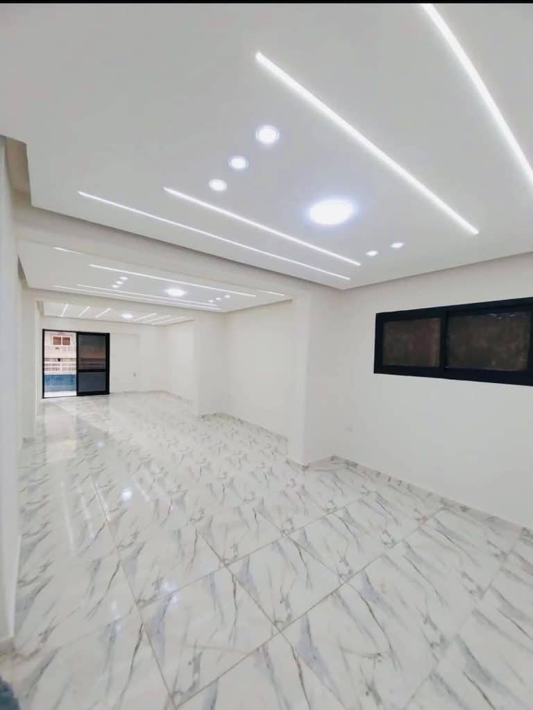 استمتع بأفضل فيو للبحر شارع اسكندر ابراهيم الرئيسي رؤيه واضحه