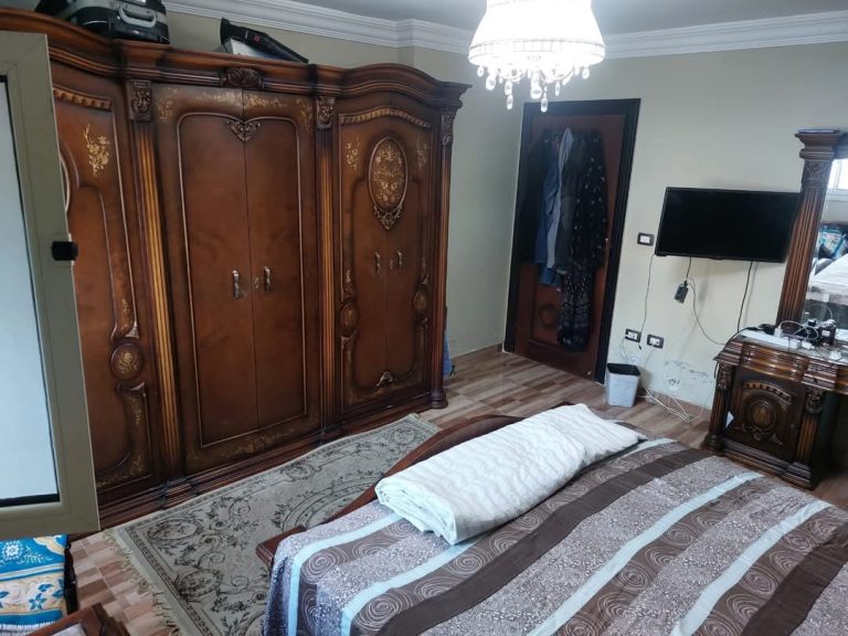 متاح شقه تمليك للبيع 🏡🏡 المنطقه/ سيدي بشر بحري