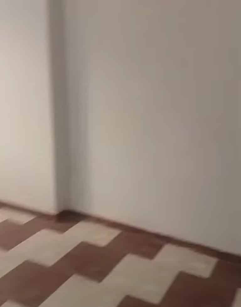 شقه لايجار الجديد في حدائق حلوان الدواجن