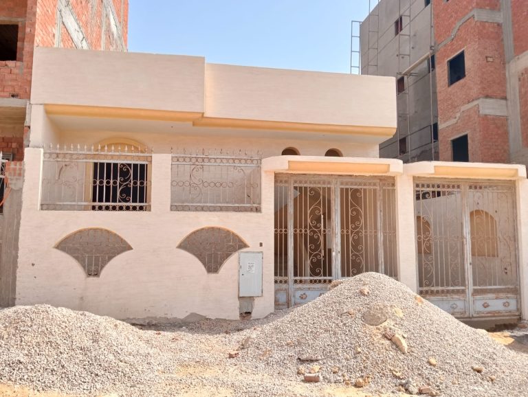 بدروم وارضي للبيع متسلم للجهاز حي سادس مدينة بدر