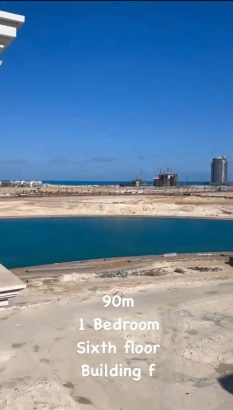 ڤيو أبراج العلمين صف اول على الاجون دور سادس90 م
