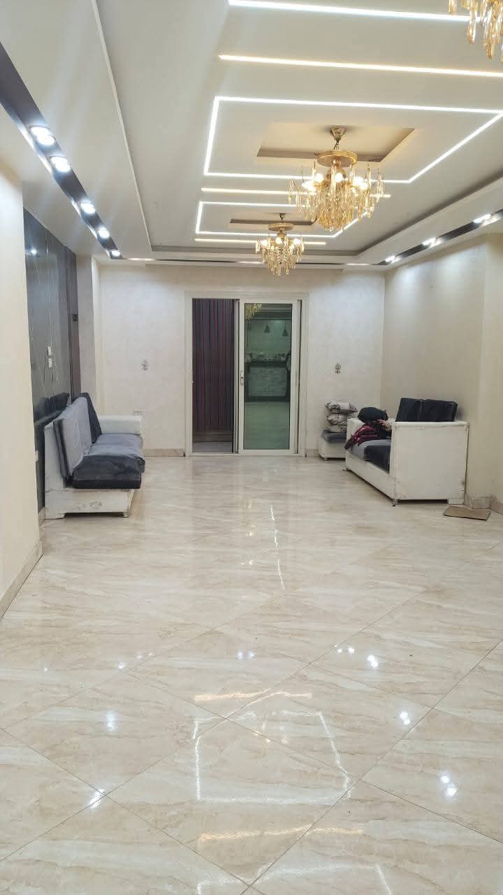 شقةلقطةللبيع بموقع ممتاز💟تالت نمره من اللبيني هرم بجوار لاكازا