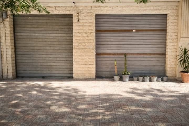 محل تجاري للبيع لهواة الانشطة التجاريه وهواة الإستثمار مصطفى النحاس