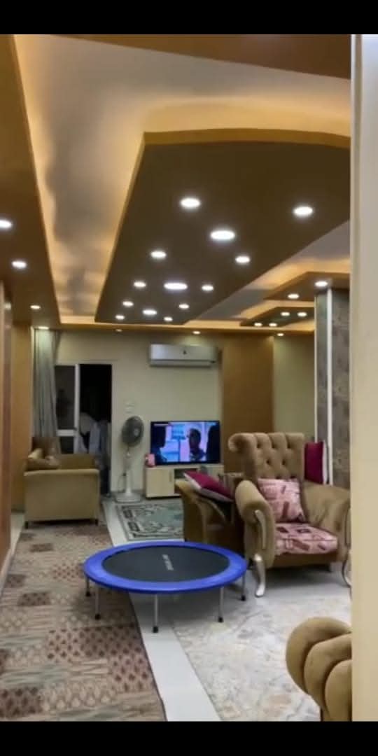 دوبلكس للتمليك صقر قريش شيراتون😍 المساحة : 200 م