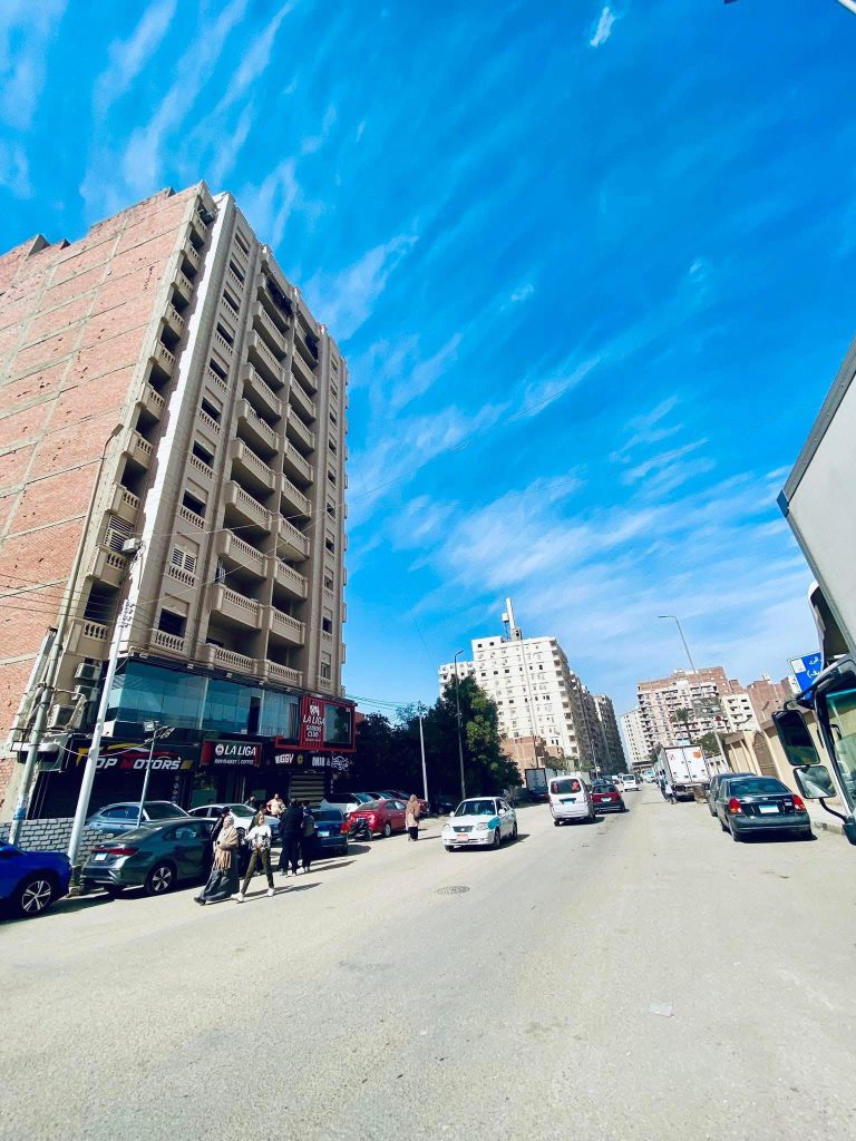 شقه للبيع في دله نص تشطيب عند مدرسه الزراعه بالفيوم