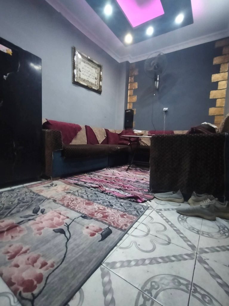 شقةسوبر لوكس مكان مميز جدا عين شمس الغربيه