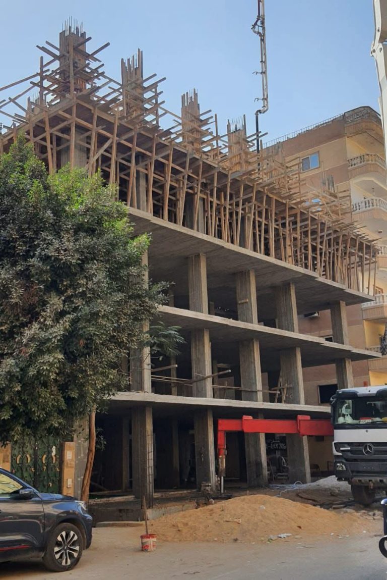 للبيع شقة مميزة بحدائق الأهرام🔥 شقة واجهة علي شارع