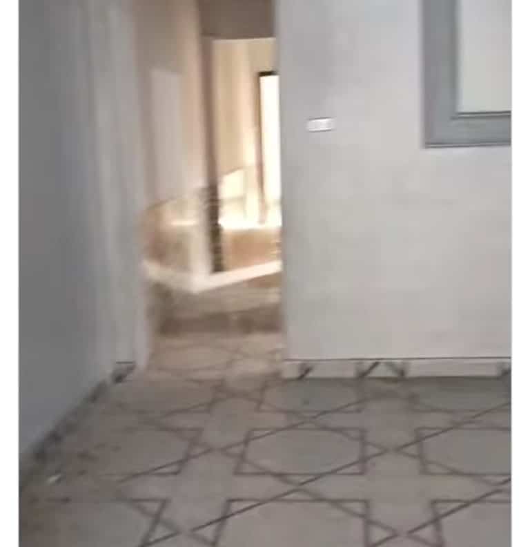 شقة للبيع بسعر ٧٠٠ الف جنية سوبر لوكس بالمطرية