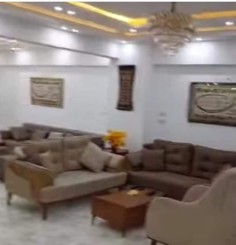 شقه مفروشه للايجار السنوي اسكندريه في ميامي قصاد الاكاديميه البحريه