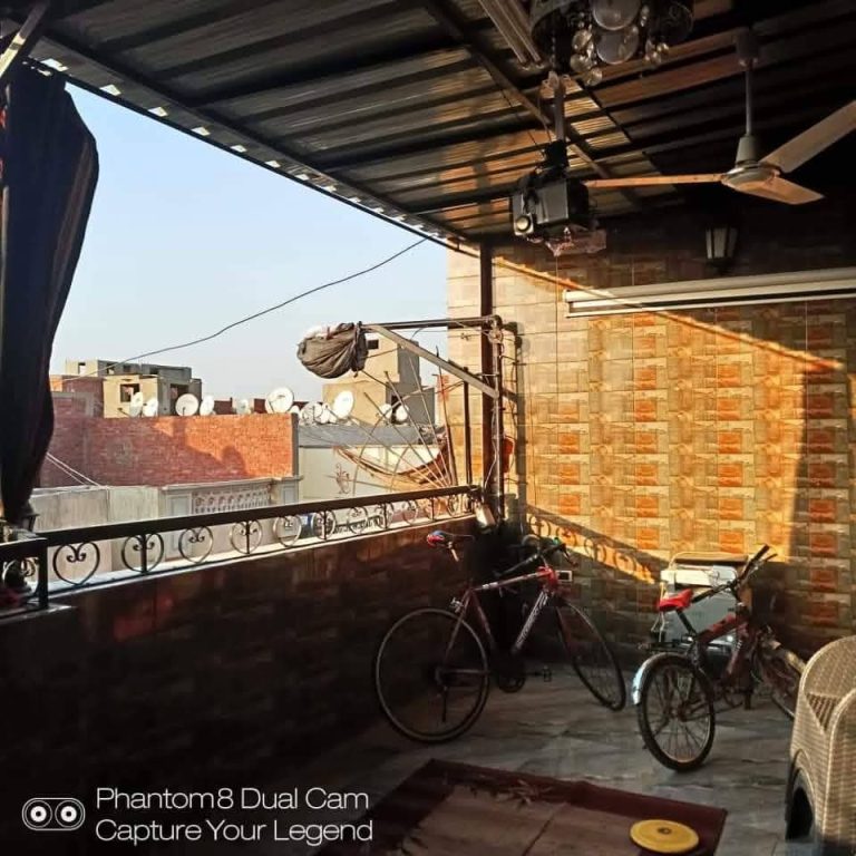 شقة165م متر تطل على ميدان الف مسكن شارع اسماعيل الفنجري