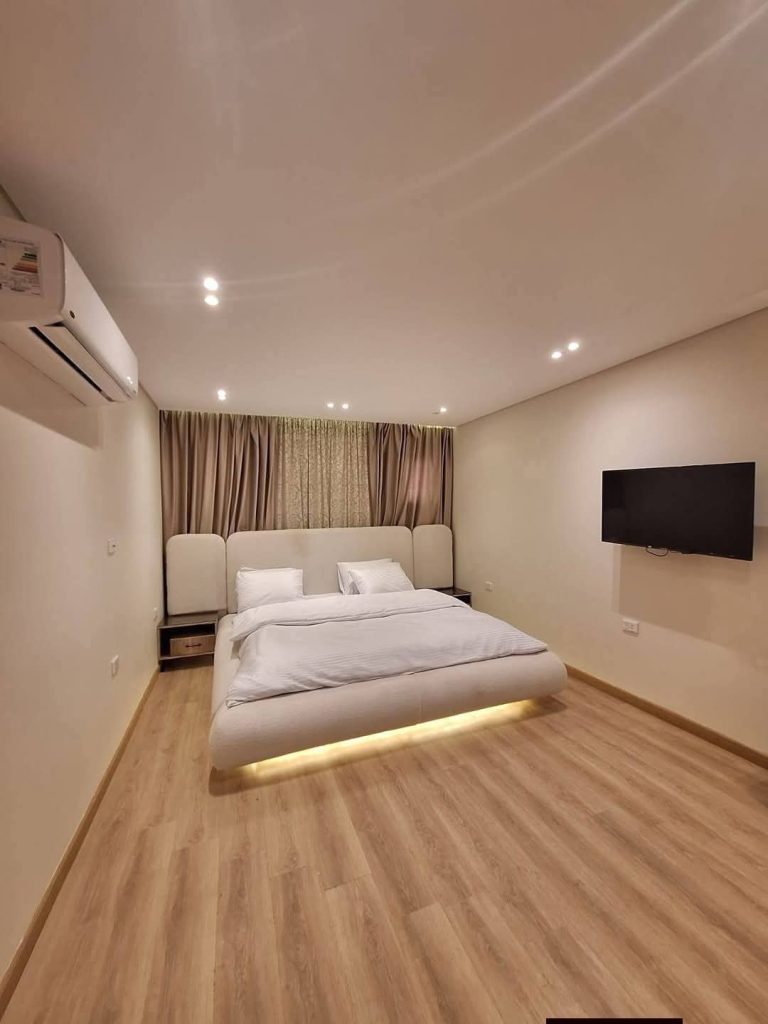 شقه للايجار مفروشه في المهندسين