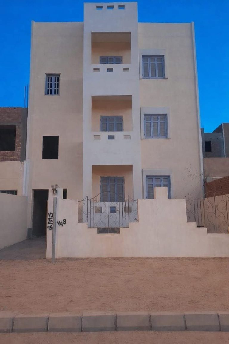 بيت 3 ادوار للبييييع – سوهاج الجديده