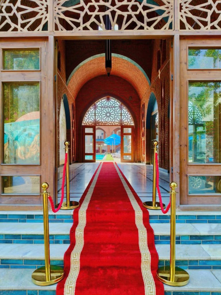 فندق(Dahab Now Hotel🥰مميزات الفندق🏨: اجدد فندق فى دهب .
